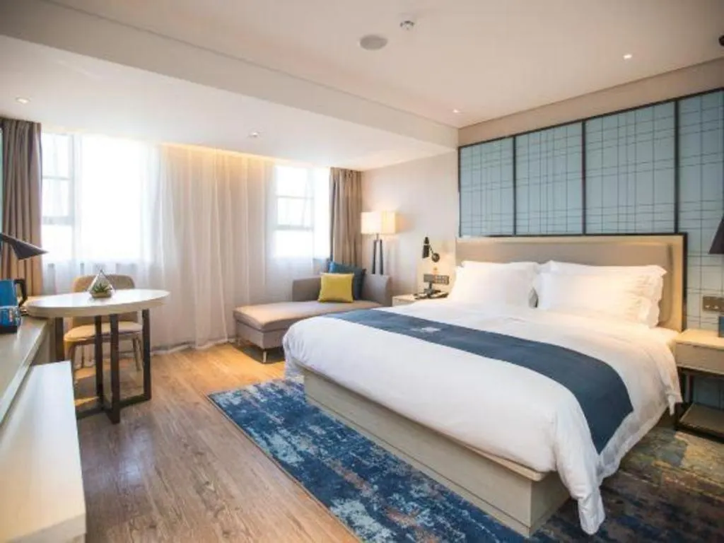 Echarm Hotel Shenzhen World Exhibition And Convention Center 3*,
