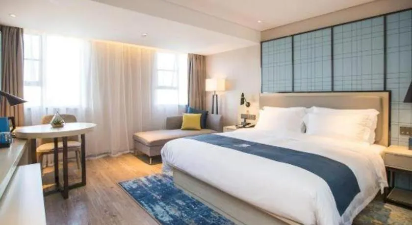 Echarm Hotel Shenzhen World Exhibition And Convention Center 3*,